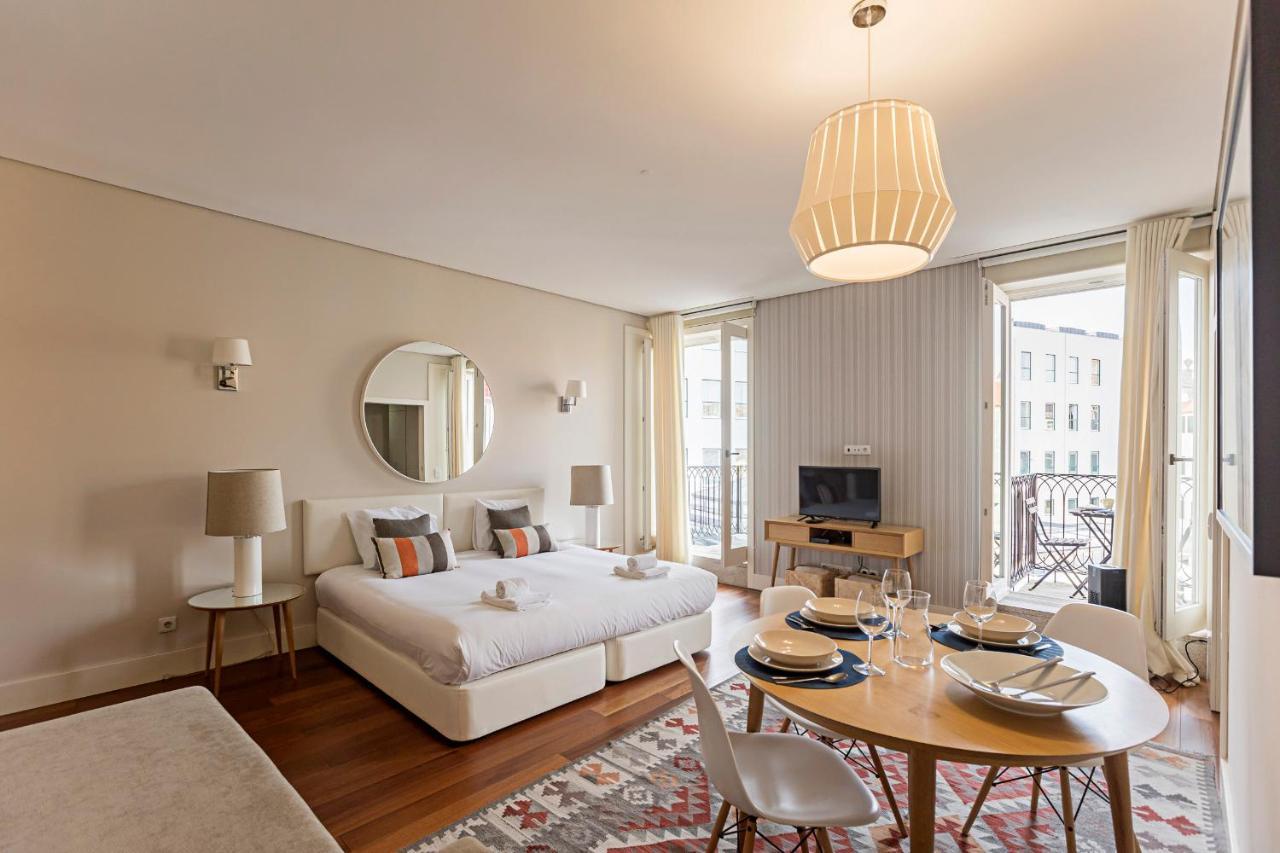 Palacio Das Cardosas Studio By Lovelystay Porto Bagian luar foto
